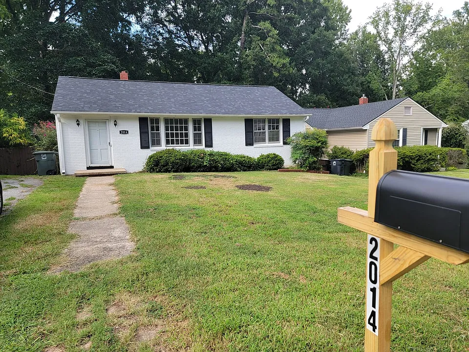 2014 Bluemont Dr