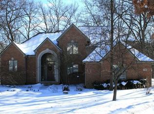 7736 Winfield Dr, Brighton, MI 48116