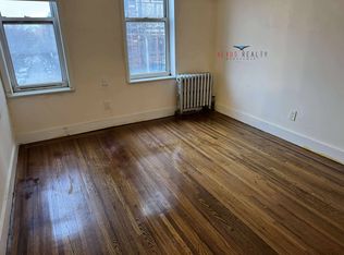 43-22 58th St #3F, Woodside, NY 11377