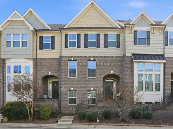 523 Old Mill Village Dr, Apex, NC 27502