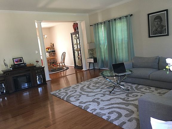 3rd image of 14330 Stonewater Ct