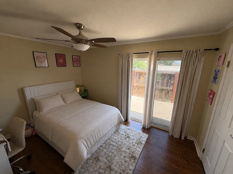 586 Augusta Dr — Photo 9