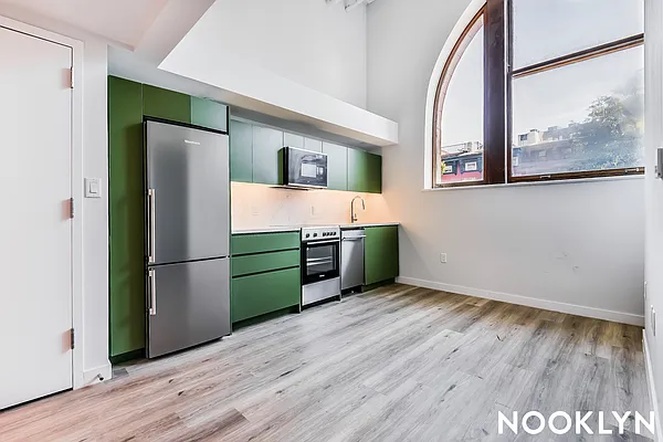 Rented by Nooklyn NYC LLC | media 37