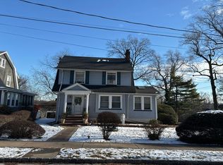 32 Oxford Ter, West Orange, NJ 07052