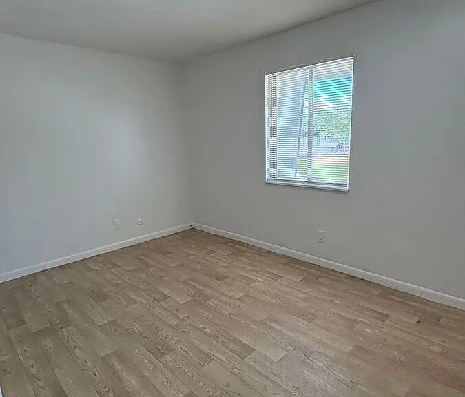 2101 Ottawa St #302B — Photo 36
