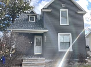 943 1/2 18th St #A, Marion, IA 52302
