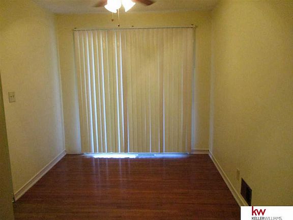 3rd image of 5905 N 35th St