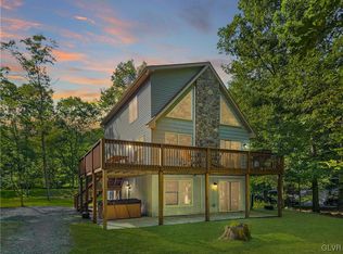 23 Spencer Ln, Albrightsville, PA 18210