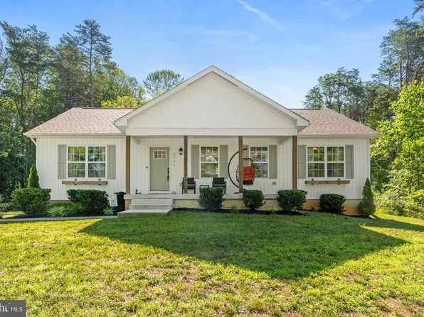 3731 Breaknock Rd, Bumpass, VA 23024