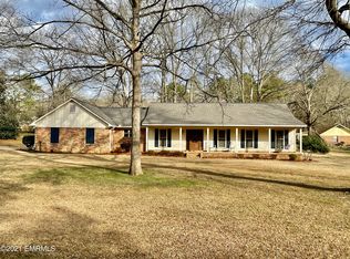 8650 Big Oak Dr, Meridian, MS 39305