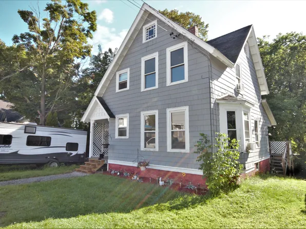 20 Newhall Street, Fairfield, ME 04937