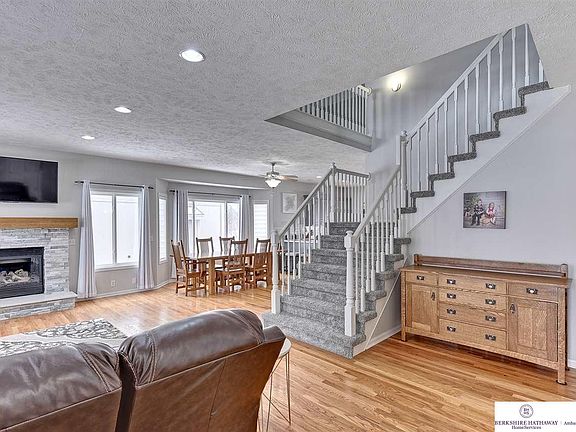 5th image of 3015 Piney Creek Dr