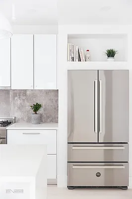 Sold by Citi Habitats | media 6