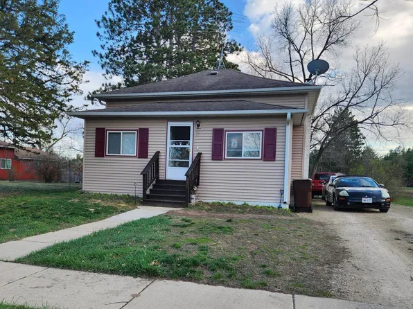 521 E May St, Adams, WI 53910