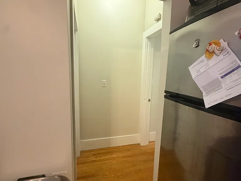 1213 Cambridge St #1 — Photo 12