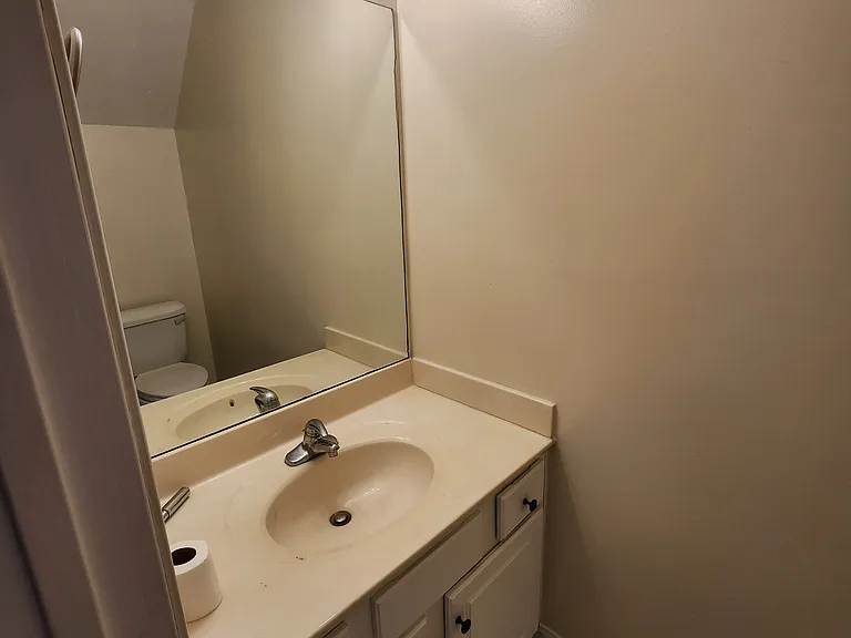 3920A Granada Dr — Photo 6