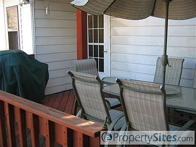 4th image of 3951 Trevor Ave