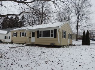 377 Marwood Rd, Rochester, NY 14612