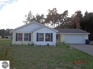 3028 Crimson Ranch Ln, Traverse City, MI 49685