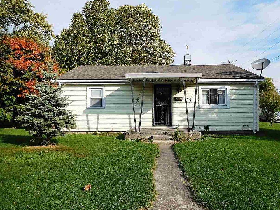 1st image of 504 W Green St