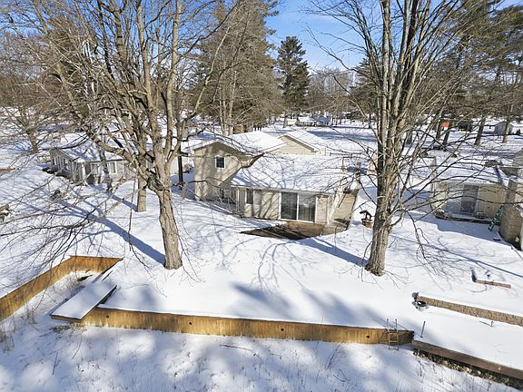 2nd image of 5184 Pleasant Dr