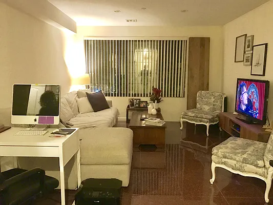 Rented by Voro, LLC | media 10