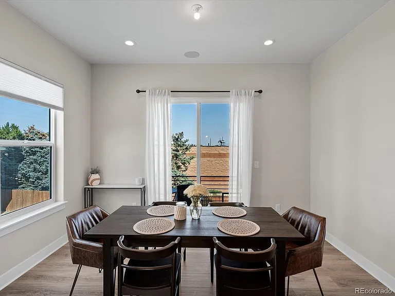 5194 Vivian St — Photo 10