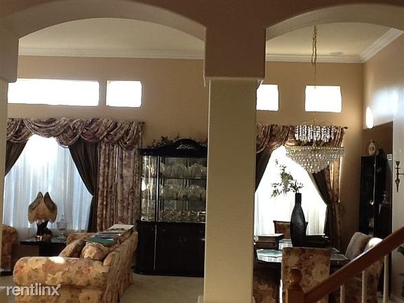 Living Room Dinging Room View