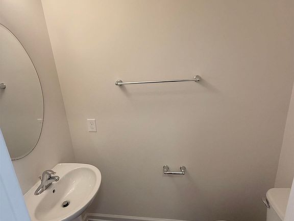 5th image of 150 Awendaw Way
