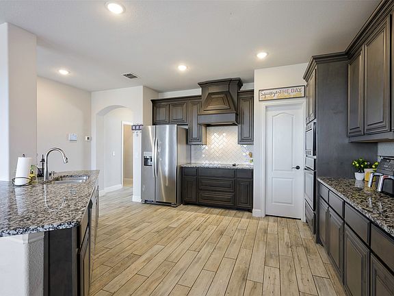 5th image of 4059 Three Forks Rd