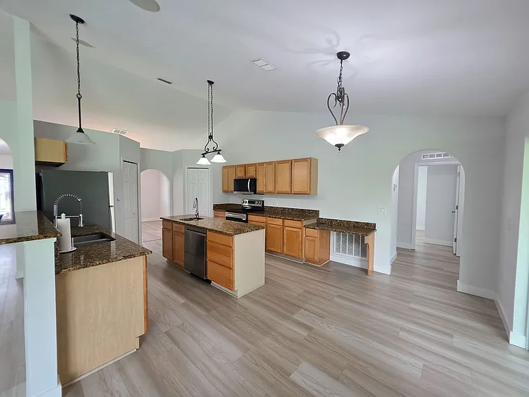 5230 Compass Pointe Cir — Photo 11