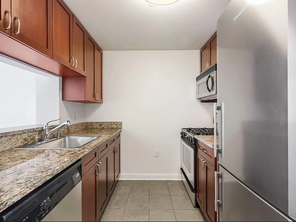 1st image of 211 N End Ave APT 7D
