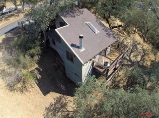2671 Tree Trap Rd, Bradley, CA 93426