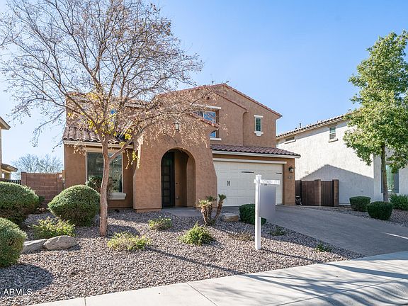 3rd image of 2389 E Hazeltine Way
