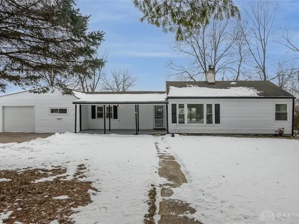 7680 Mad River Rd, Dayton, OH 45459