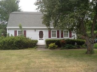80 Columbia Dr, Feeding Hills, MA 01030
