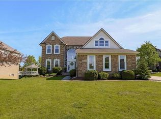 9140 Countrywood Dr, Plymouth, MI 48170