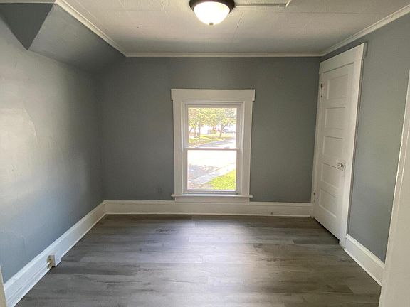 14th image of 1109 Greenwood Ave