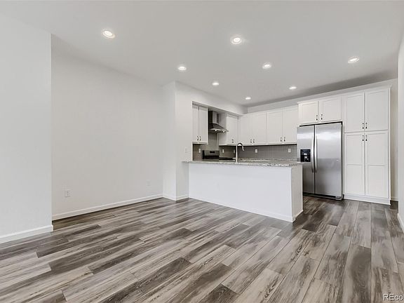 5th image of 11512 Dewey Street