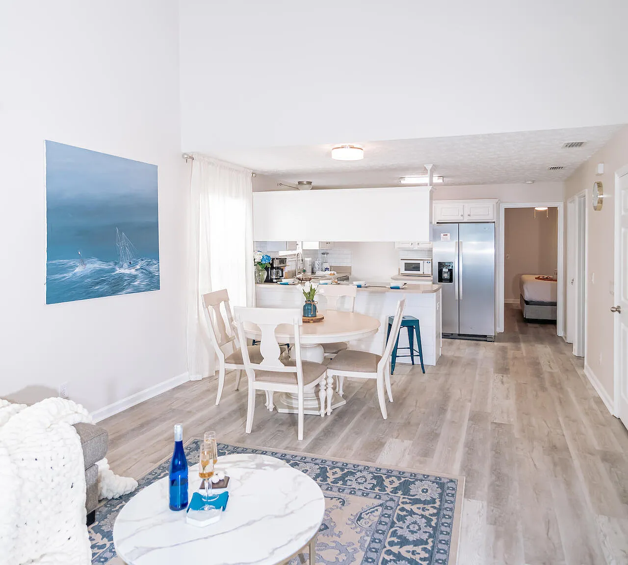 3 bed, 2.5 bath, 1432 sqft, $2,100 — Photo 4