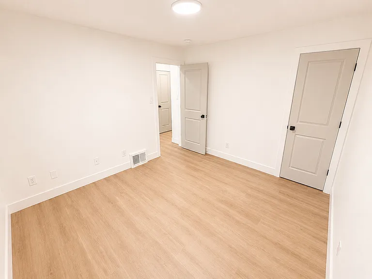 1815 E Stratford Ave #2 — Photo 18