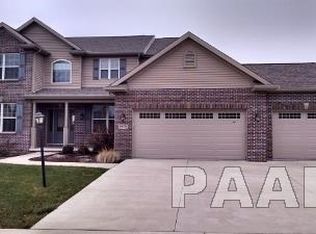 2605 W Carrington Ct, Dunlap, IL 61525