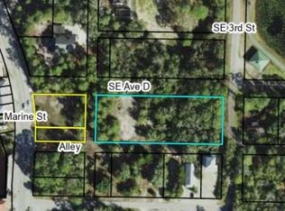 502 Marine St SE #5, Carrabelle, FL 32322