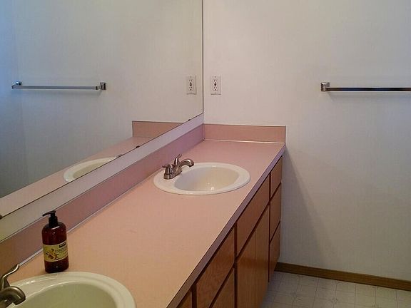 3rd image of 3115 York Road