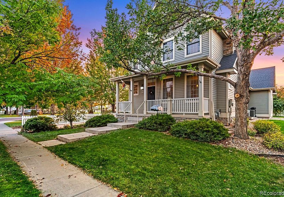 1st image of 410 Fieldstone Dr