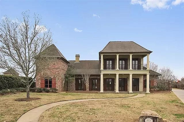 1st image of 4824 Collinsburg Dr