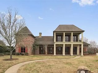 4824 Collinsburg Dr, Alexandria, LA 71303