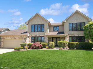 1309 Hidden Lake Dr, Buffalo Grove, IL