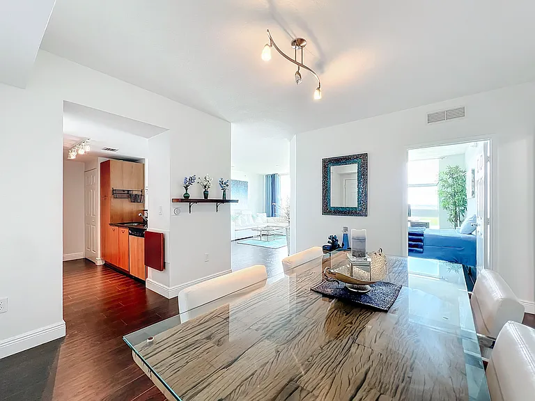700 E Boynton Beach Blvd #1408 — Photo 7