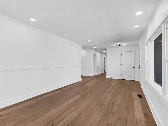 4th image of 4840 Tarsus Rd